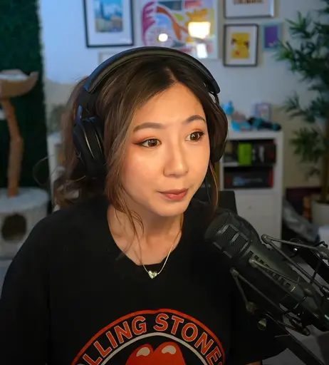Image 10021482 from Fuslie (Leslie)