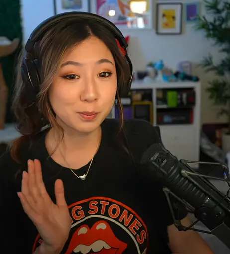 Image 10021475 from Fuslie (Leslie)