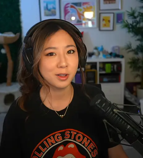 Image 10021474 from Fuslie (Leslie)