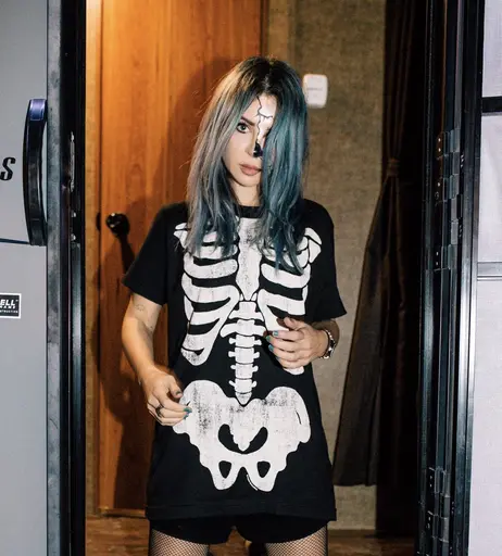 Image 10023846 from Alison Wonderland