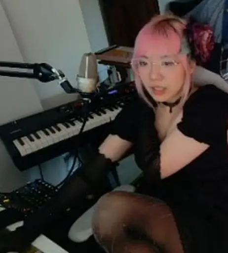 Image 10023022 from LilyPichu
