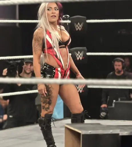 Image 10030716 from Zelina Vega // Thea Trinidad