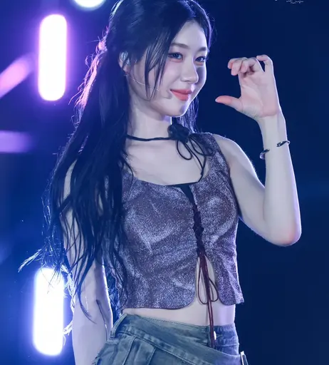 Image 10030258 from Chaeryeong - ITZY (채령)