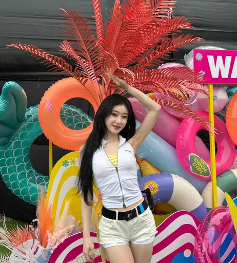 Image 10030241 from Chaeryeong - ITZY (채령)