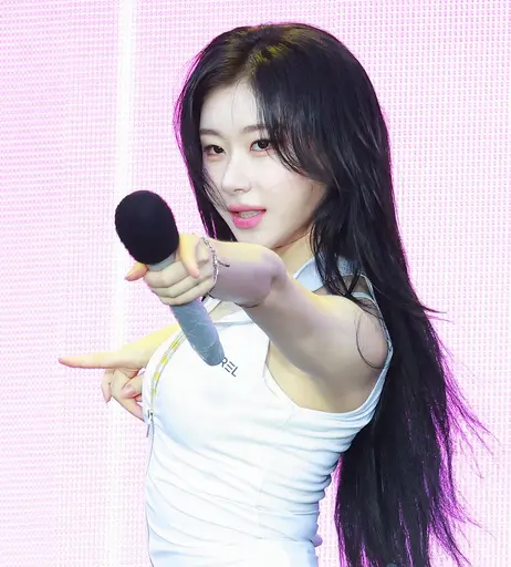 Image 10030248 from Chaeryeong - ITZY (채령)
