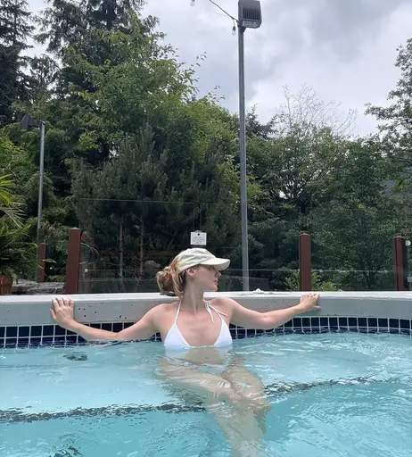 Image 10007310 from Sjokz
