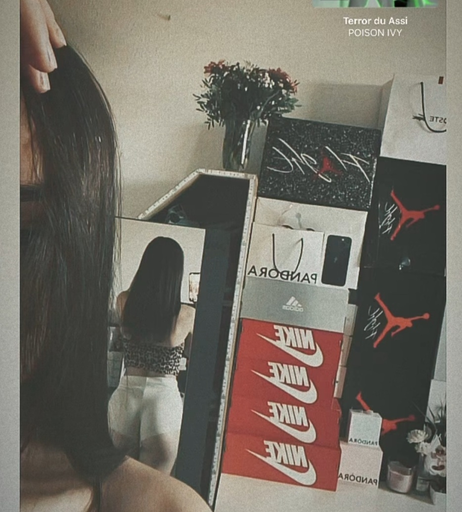 Image 10000685 from hannahluisienne