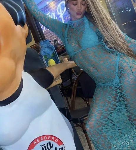 Image 10091075 from Jasmine Sanders/Golden Barbie