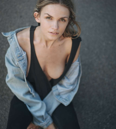 Image 3151191 from Alexis Reed