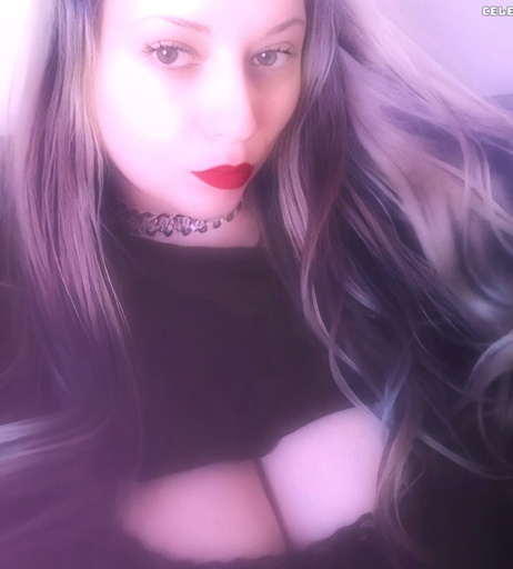 Image 3237533 from Milfydagger