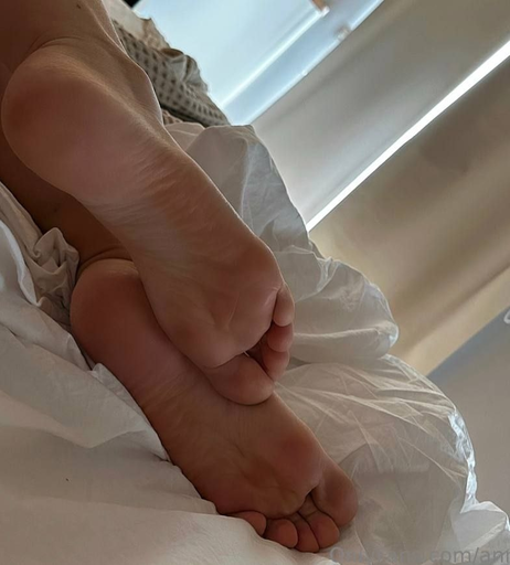 Image 3382584 from hotfeetbyannewuensche