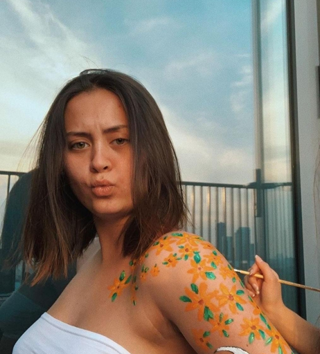 Image 389388 from Jasmine Thompson