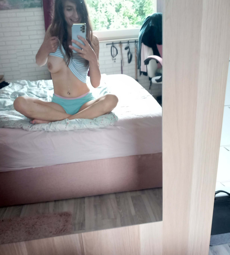 Image 3476543 from catlulu_official