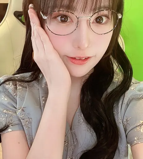 Image 3616132 from MaiMai まいまい / maimai__twitch
