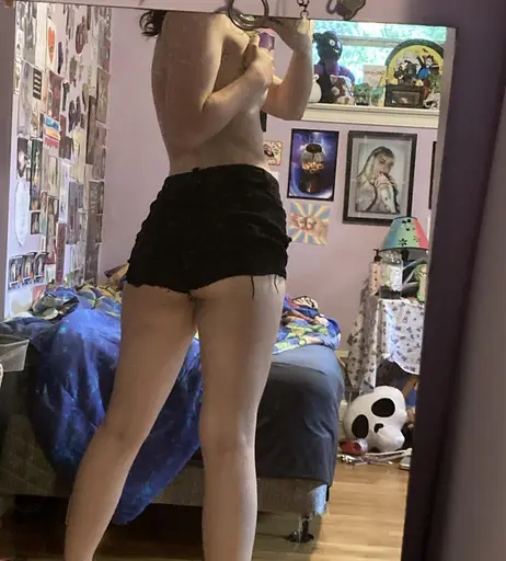 Image 3600618 from maskedmouththrowaway u/maskedmouththrowaway