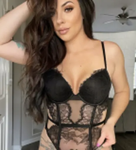 Image 3772652 from Avery Warner (90 Day Fiance)
