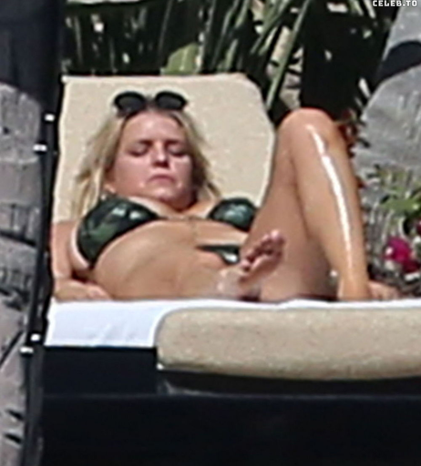 Image 3013282 from Jessica Simpson