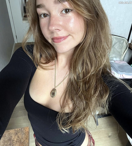 Image 3005497 from Holly Taylor
