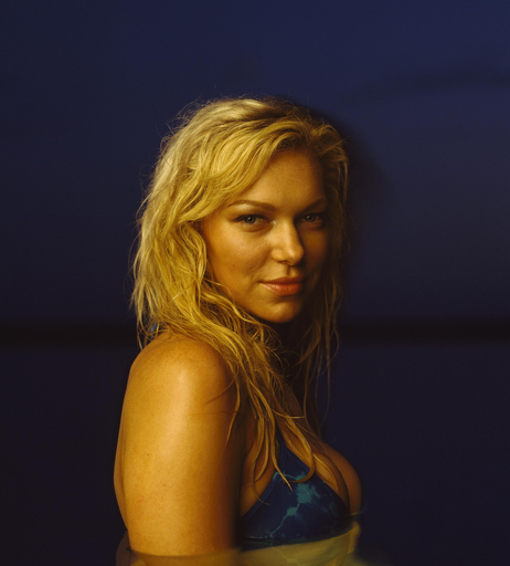 Image 3006136 from Laura Prepon