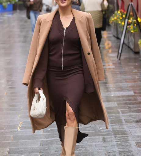 Image 3000407 from Ashley Roberts