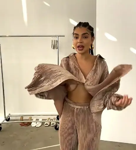 Image 6175634 from Chanel Watkins / TheeeRealChanel / Cee_Weezyy
