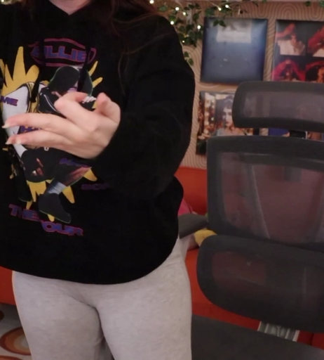 Image 6174300 from Ashley Ippolito / Reacts By Ash / ur internet mom ash