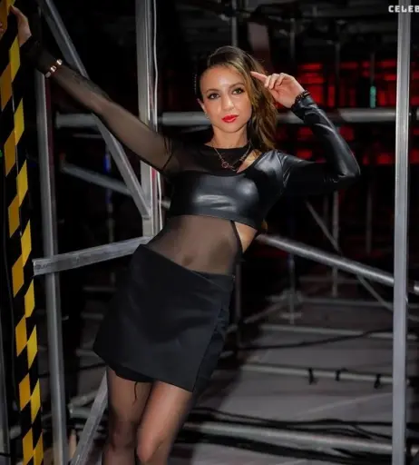 Image 617136 from Laure bv