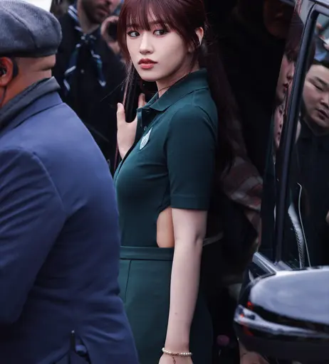 Image 6152575 from An Yujin 안유진 | YUJIN