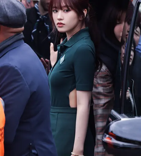 Image 6152625 from An Yujin 안유진 | YUJIN