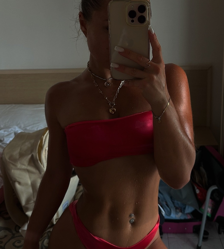 Image 614878 from Nadine Chiara