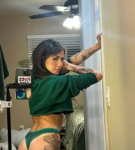 Image 6123712 from Lunariaxlee - shark.bae - kyliemaelyn