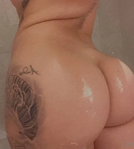 Image 6116952 from onlyleahsfans leah_mifsud