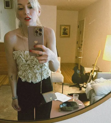 Image 6113434 from Emily Kinney | Best Known: TWD