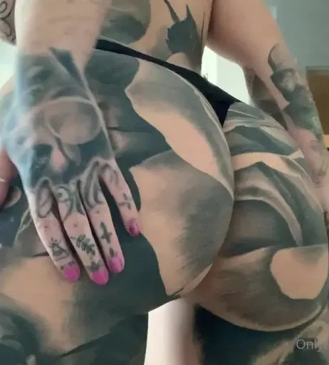 Image 6215706 from missalexistattoo