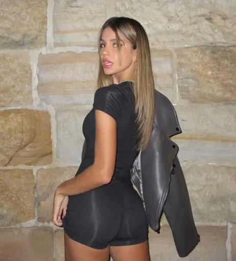 Image 6988181 from Olivia Grivas / Liv Grivas