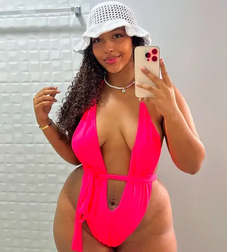 Image 6976482 from Thick baddie @majovergarag_