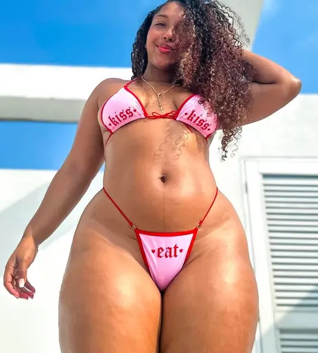 Image 6976649 from Thick baddie @majovergarag_