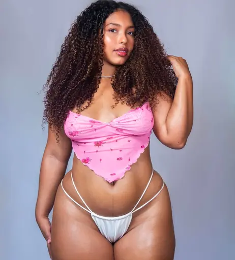 Image 6976617 from Thick baddie @majovergarag_