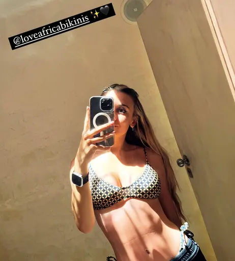 Image 6976125 from 🇦🇷Morena Beltrán