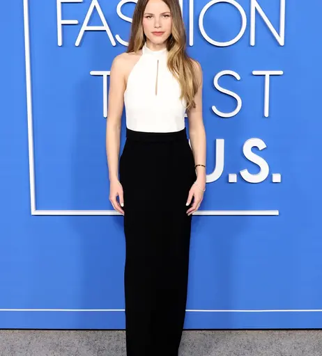 Image 6966422 from Halston Sage