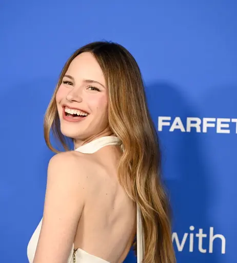 Image 6966399 from Halston Sage