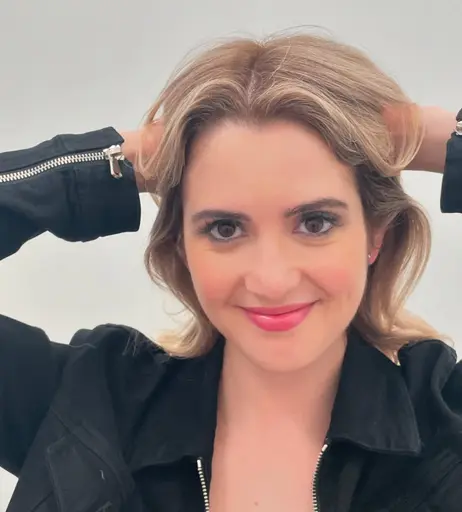 Image 6967360 from Laura Marano