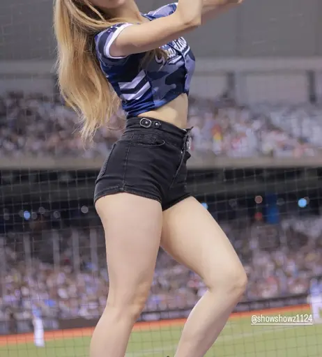 Image 6932190 from 秀秀子Emily (Showshowz1124)