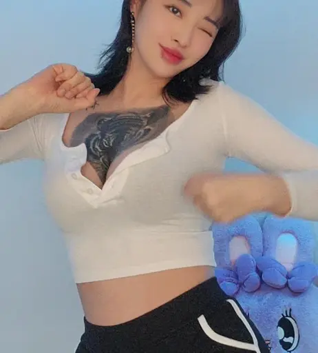 Image 6915646 from Seolhwa (김설화)