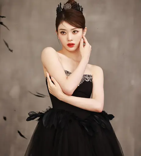 Image 6917859 from Shen Xiaoting / 沈小婷 / 샤오팅 / whosxiaoting_