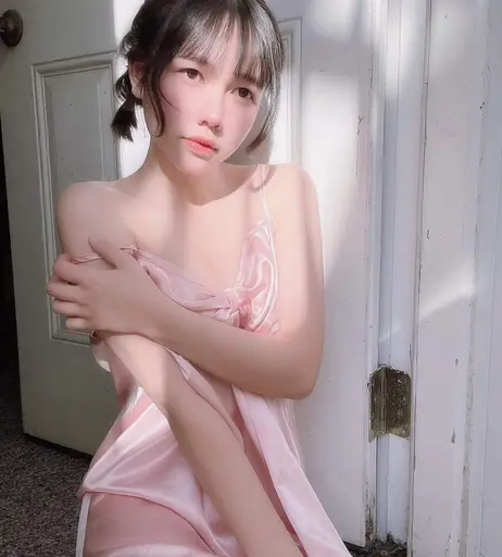 Image 6914732 from Arisa Nguyễn