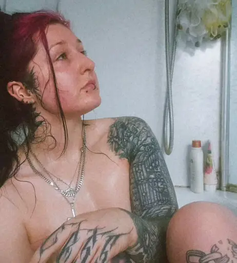Image 6455574 from Goth muscle mommy / roxxymission