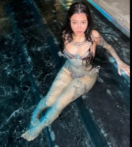 Image 645958 from Bella Poarch