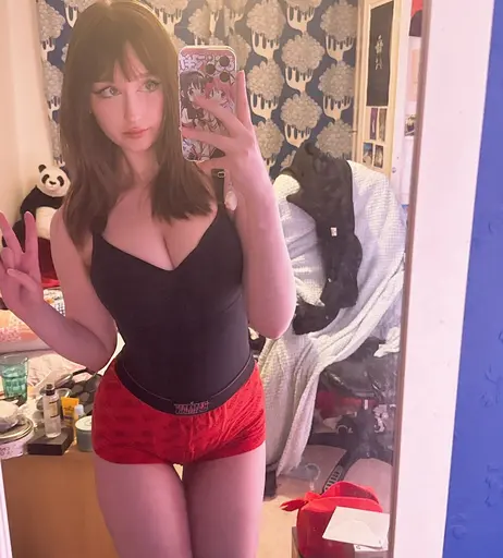 Image 6446291 from Allykitti / crywink_