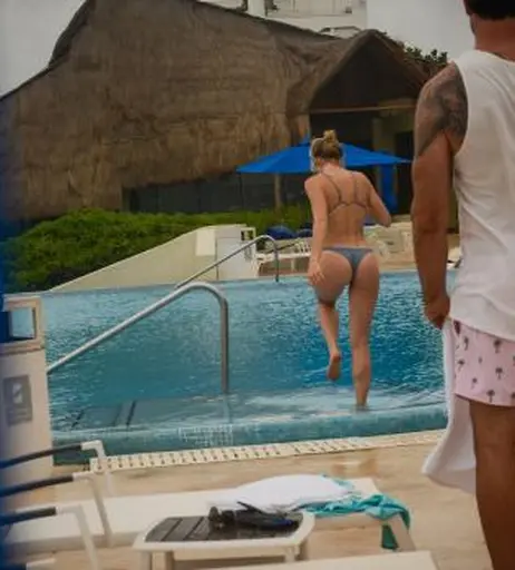 Image 6449545 from Shantel VanSanten